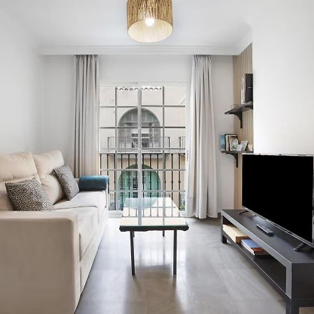 Exclusive Malagueta Beach Apartment Malaga Exterior photo